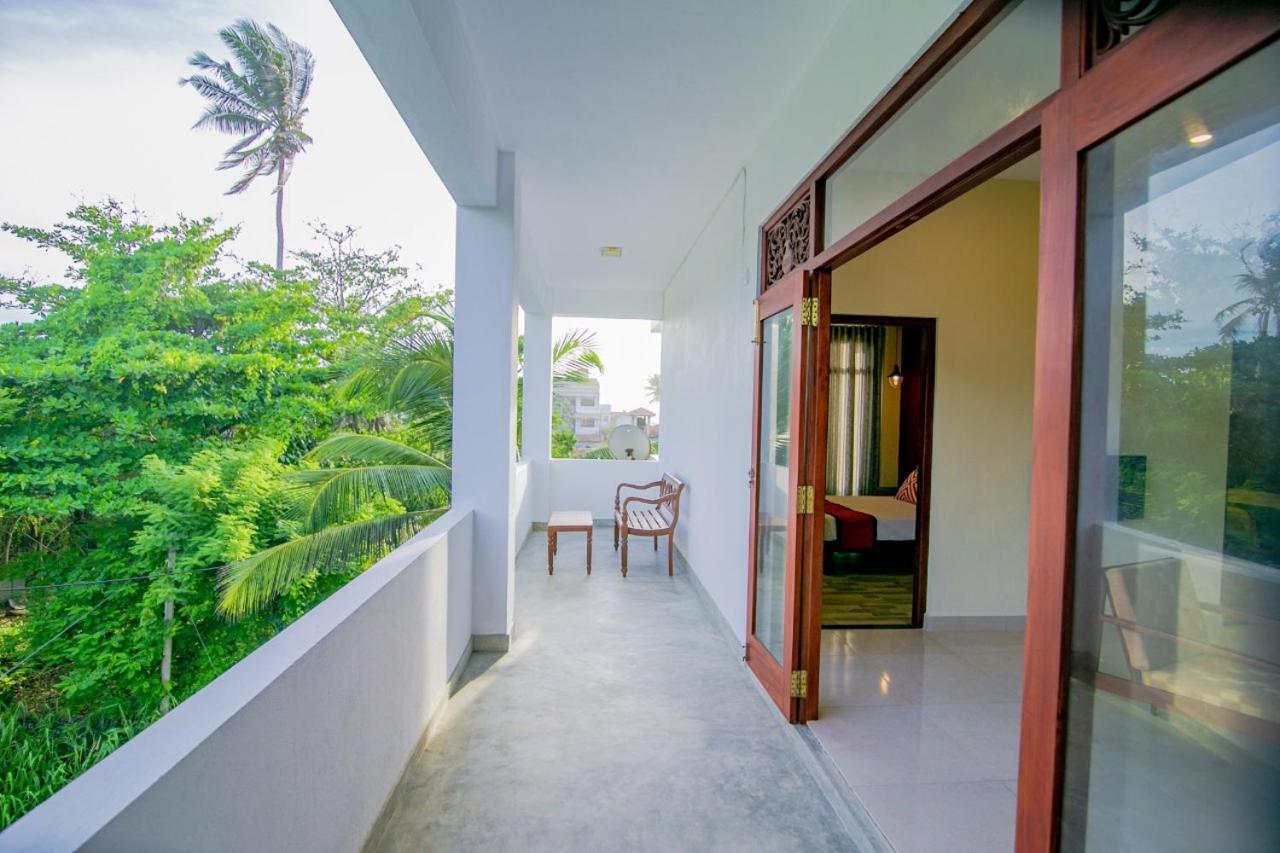 Athithi Villa Hikkaduwa Exterior foto