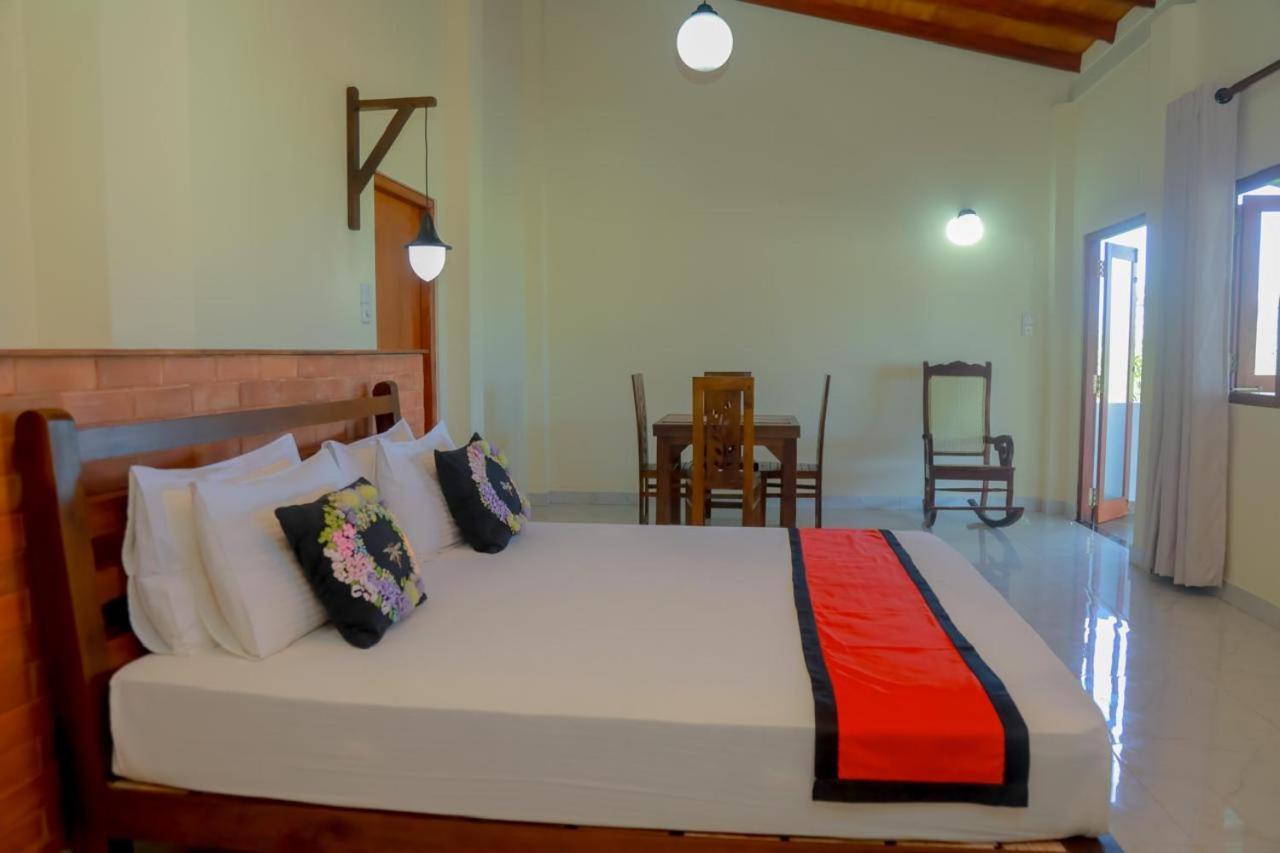 Athithi Villa Hikkaduwa Exterior foto