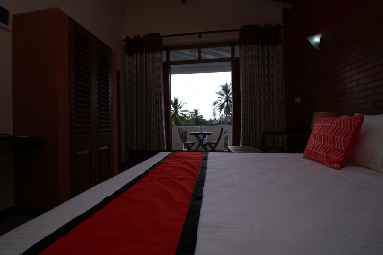 Athithi Villa Hikkaduwa Exterior foto